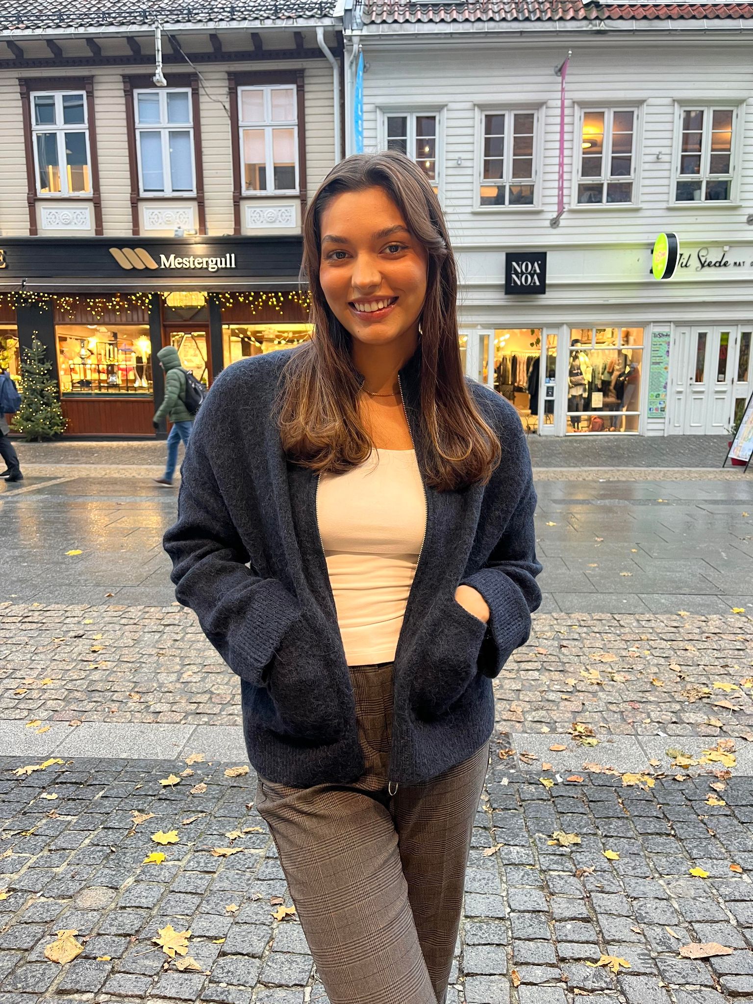 Sia Ras Zipper Strikket Cardigan - Blå/ Dark Sapphire